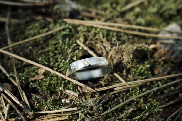 Foto van handgemaakte zilveren ring met Citrien
